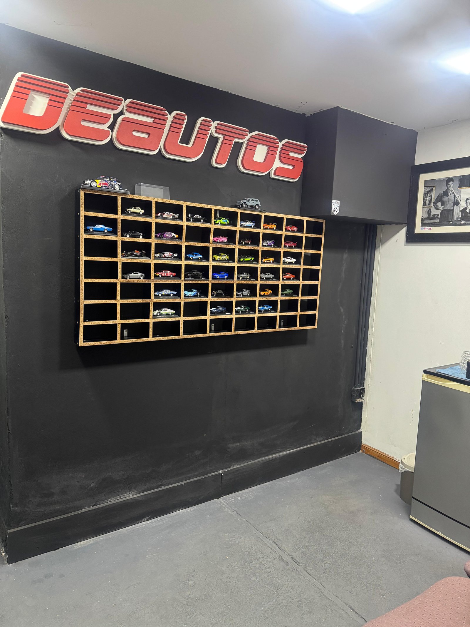 Showroom